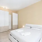 아파트 Accogliente A Pochi Minuti Dal Centro 토리노